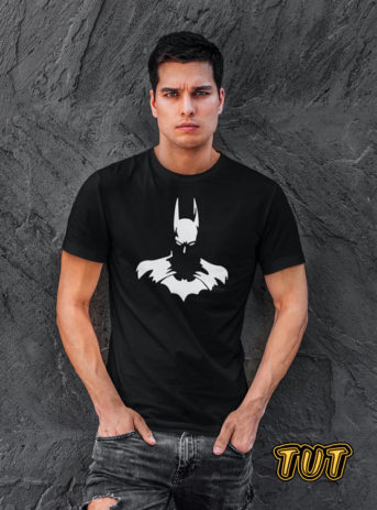 TUT-Slim-Fit-Round-Cotton-T-Shirt-Short-Sleeve-Men-Black-T2RTM00BK00139-Printed-Batman-Beyond-Gotham-Model